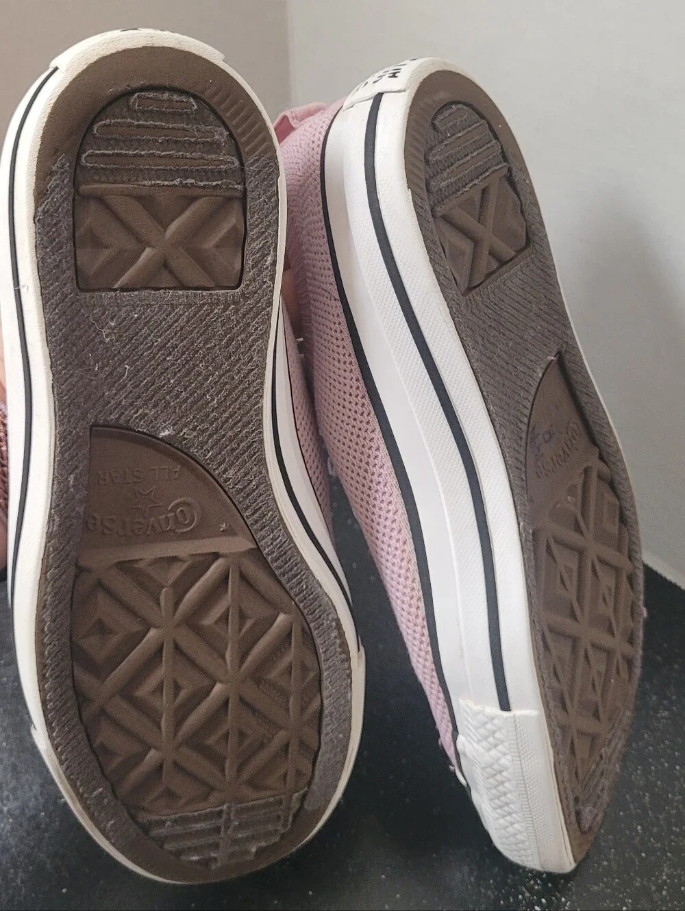 Converse Girl's Slip-On Knit Sneakers Pink and White